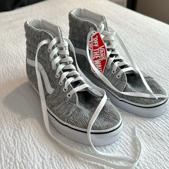 NWT SK8-Hi Vans in Heathered Gray Rib - Picture 2 of 7